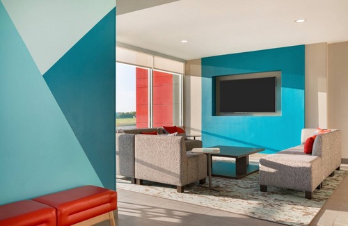 Hattiesburg Hotel | avid hotel Hattiesburg West by IHG