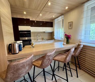 Nyiregyhaza Apartment | AVIRA Apartman