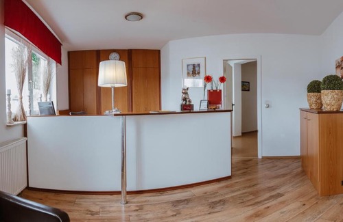 Gross-Zimmern Apartment | Aviva Apartment Hotel