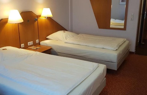 Gross-Zimmern Apartment | Aviva Apartment Hotel