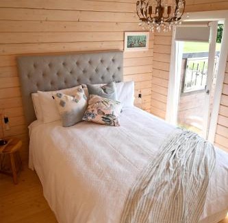 Whiritoa House | Avocate' Cottage