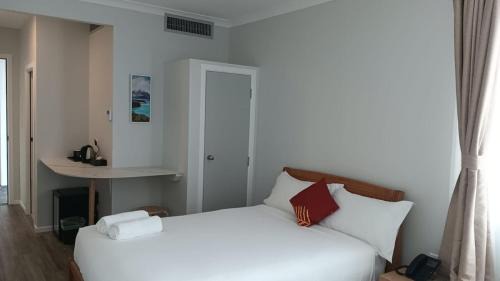 Kawaha Point Hotel | AWA Hotel