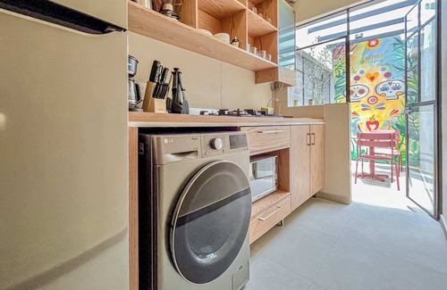 Benito Juarez Apartment | Awaken your senses in this garden apartment