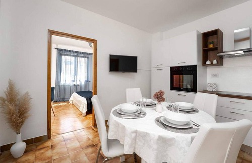 Porec Apartment | Awesome apartment in Porec with WiFi