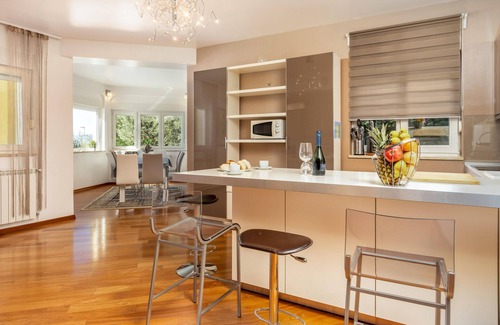 Kostrena House | Awesome home in Kostrena with WiFi