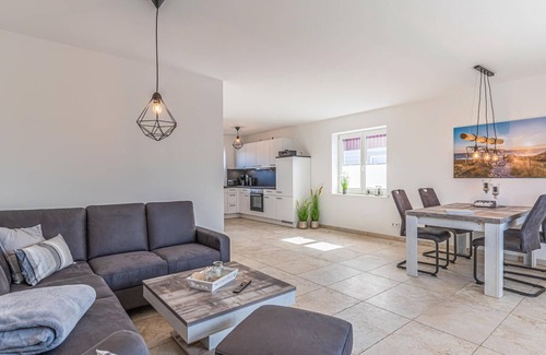 Langenhorn House | Awesome home in Langenhorn with WiFi