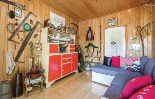 Lic House | Awesome Home In Lic With Wifi