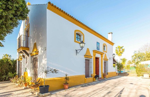Los Palacios y Villafranca House | Awesome home in Los Palacios