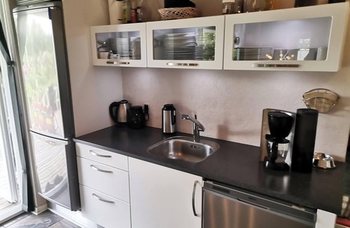 Floutrup House | Awesome home in Roslev with 3 Bedrooms, Sauna and WiFi