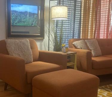 Beverly Green House | Awesome Las Vegas 4 Bdrm 2 Bath home off Strip