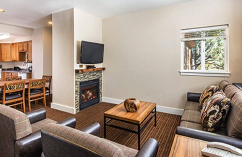 Estes Park Resort | Awesome summers and gorgeous winters!