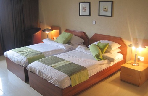 Calabar Hotel | Axari Hotel & Suites