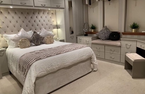 Alloway Bed & Breakfast | Ayrs & Graces