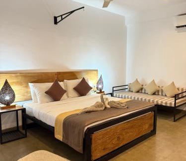 Hettimulla Hotel | Ayuwaters Authentic Yoga and Ayurveda Retreat by the Bentota River All Inclusive