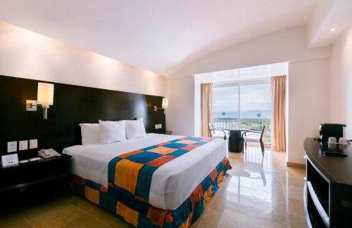 Ixtapa Resort | Azul Ixtapa All Inclusive Resort