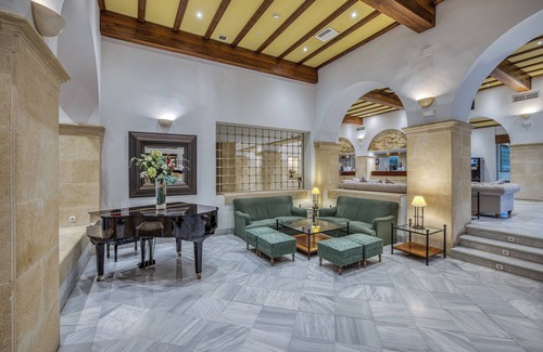 Los Barrios Hotel | AZZ Guadacorte Campo de Gibraltar