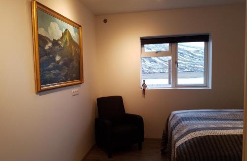 Blonduos House | Bólstaðarhlíð Guesthouse
