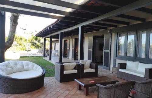 Cabo Frio House | Búzius na Praia da Ferradura Frente mar