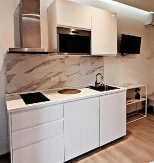 Buon Pastore-Sant'Agnese-San Damaso Apartment | b&b bilocale moderno semicentro policlinico