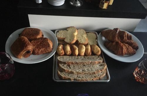 Belleville-en-Beaujolais Bed & Breakfast | B&B Chez Jaika Chambre d hotes