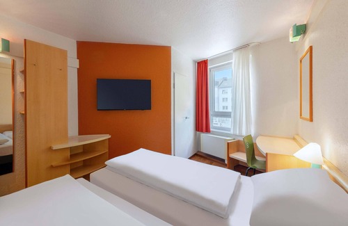 Kortumpark Hotel | B&B HOTEL Bochum Hbf-Süd