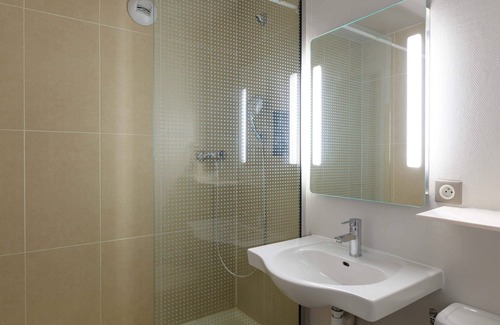 Pontault-Combault Hotel | B&B HOTEL Pontault-Combault