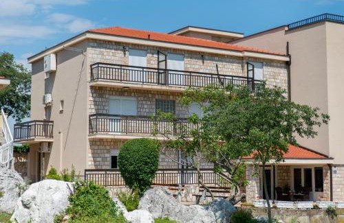Medjugorje Bed & Breakfast | B&B Villa Ellena