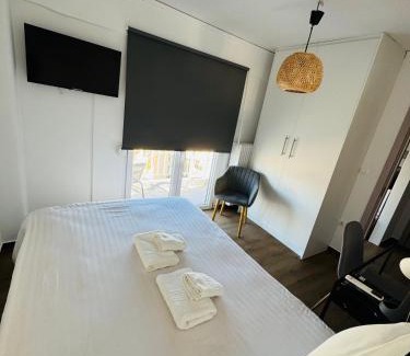 Patras Apartment | B&G fourth floor