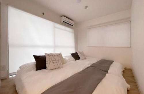 Hiroshima City Centre Apartment | b hotel Dai3Himawari - 30 sec to PeacePark! HUGE comfort house Up to 10p