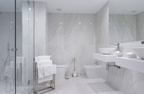 Puerto Banus Hotel | B51 Executive Flats Marbella Puerto Banus