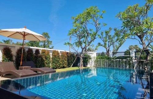 Buriram House | BAAN DALAH POOL VILLA