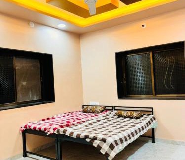 Akalkot Cabin | Baba guest house