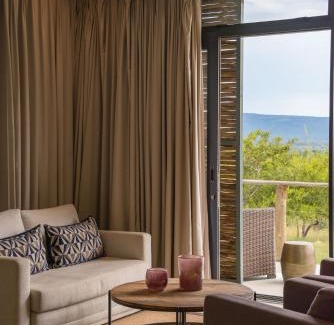 Rooiberg Cabin | Babirwa Golf and Bush Lodge