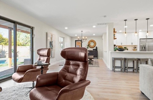 Scottsdale Highlands House | Backyard Paradise w/Hot Tub & Heated Pool !