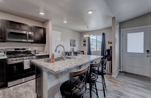 Rapid City House | Backyard View of Black Hills, Game Room, 5 BR's