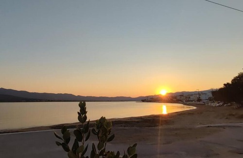 Elafonisos Apartment | Bahia- apartment by the sea