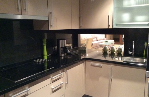 New Golden Mile Apartment | Bahia Beach Front Apartment - Close to Marbella - Free WiFi