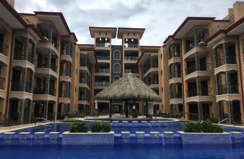 Barrio Los Villalobos Apartment | Bahia Encantada beach front proyect, Jaco Paradise