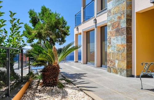 Tabua Villa | Bairos House, a Home in Madeira