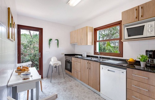 Cala Santany Ski Chalet | Bajos Maria Elena by dracmallorca