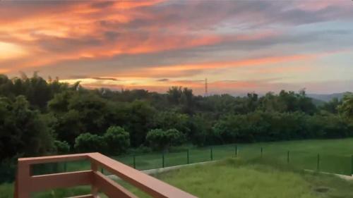 Bacnotan House | Balai Moca Hillside with Sunset View