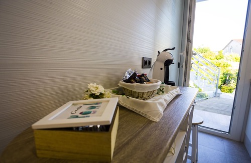 Vilagarcia de Arousa House | Balcony at Arousa - Upscale Getaway + Patio