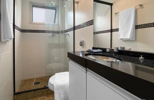 Pitangueiras Apartment | Balcony Sea View Pitangueiras 4 rooms Spacious