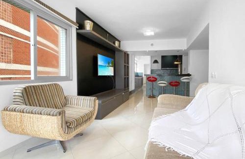 Pitangueiras Apartment | Balcony Sea View Pitangueiras 4 rooms Spacious