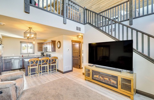 Sturgis Cabin | Balcony & Views: Sturgis 'Twin Peaks' Cabin