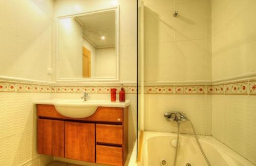 Sao Sebastiao Apartment | Balcony with view, private garage, an elevator
