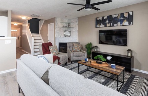 Ballantyne East House | Ballantyne charming, cozy townhome