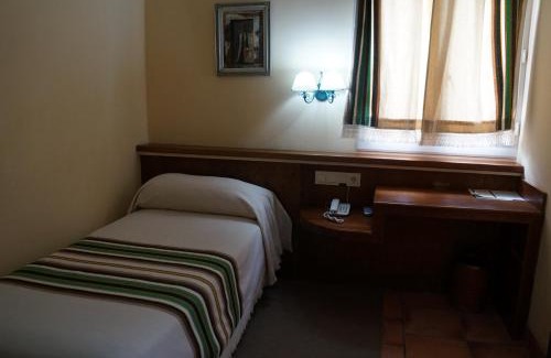 Villanueva de las Torres Hotel | Balneario de Alicún de las Torres