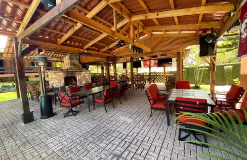 Valle de Angeles House | Bama House hn