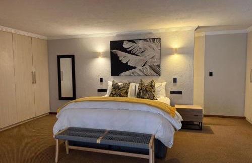 Ligfontein Cabin | Bambuu Lakeside Lodge